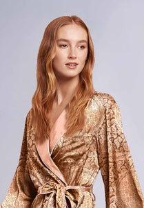 AURA LUXURE SILK ROBE